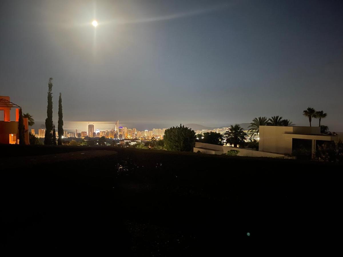 Luxyry Apartament Benidorm 피네스트라트 외부 사진