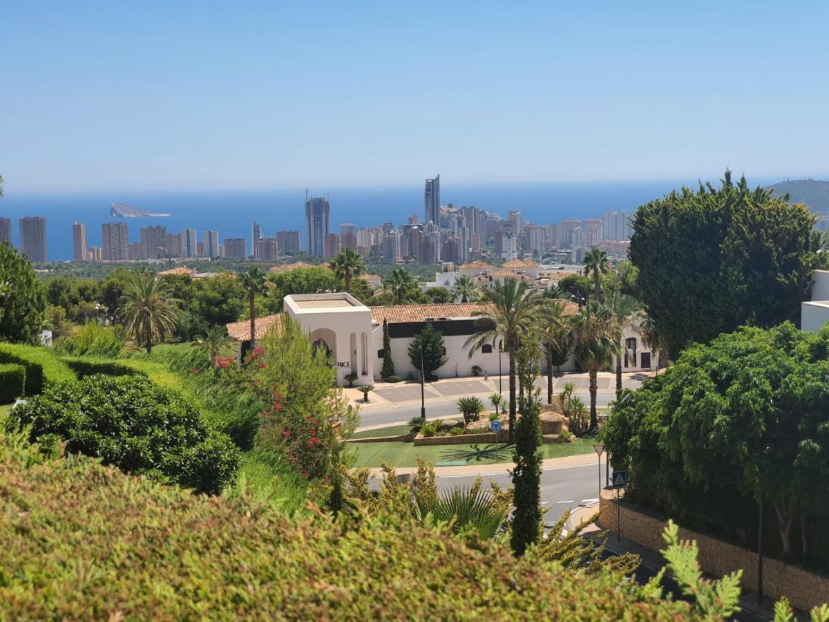 Luxyry Apartament Benidorm 피네스트라트 외부 사진